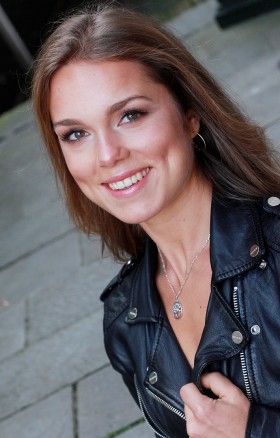 Modelkartei Frauen Frankfurt carina Bild: 6